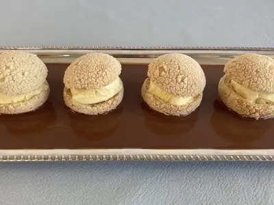 Profiteroles